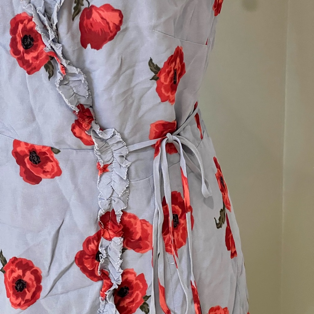 Reformation Floral Wrap Garnet Dress | SZ S | Blue with Poppy Flowers | Like New - Picture 9 of 14